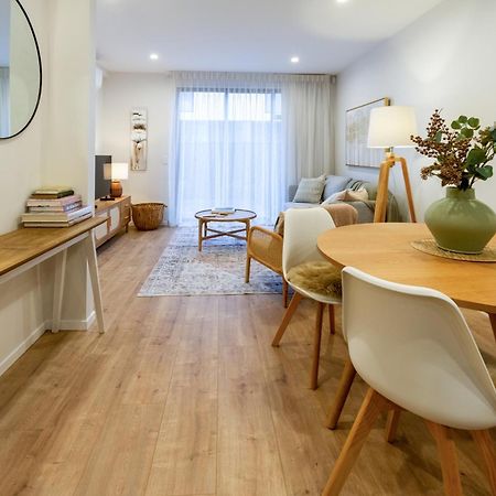Stylish 3 Bedroom Home In Prime City With Garage Крайстчърч Екстериор снимка
